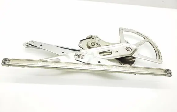 Toyota Prius (XW30) Rear window lifting mechanism without motor
