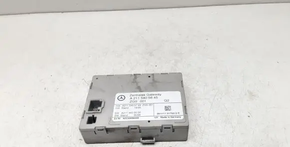 Mercedes-Benz E W211 Gateway control module A2115405645 A2115405745 A2114420000