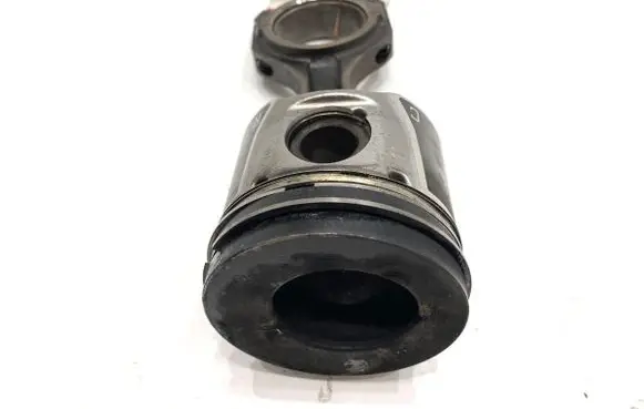 Ford Mondeo MK IV Piston with connecting rod 6G9Q