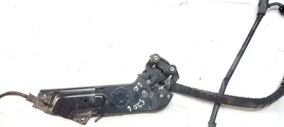 KIA Carnival Sliding door trim 916504d550 91650-4d550