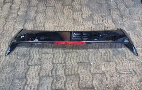 Nissan Qashqai Tailgate/trunk spoiler 960304ESXX 960324ESXX