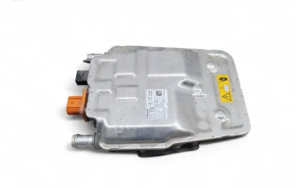 Chrysler Pacifica Voltage converter inverter 68237427AF