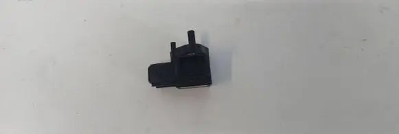 Audi A6 S6 C5 4B Air pressure sensor 046130385A 0798003260