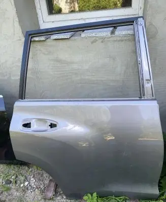 Toyota Land Cruiser (J150) Rear door