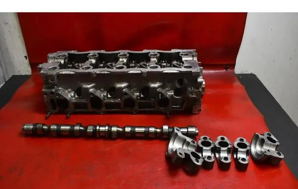 Hyundai Tucson JM Engine head L0350046L
