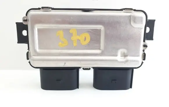Mercedes-Benz Sprinter W907 W910 Fuel injection pump control unit/module A0009008214 A0009015303