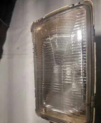 Ford Sierra Headlight/headlamp 12658600RE