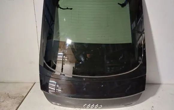 Audi TT TTS RS Mk3 8S Tailgate/trunk/boot lid