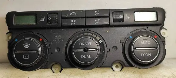 Volkswagen PASSAT B6 Climate control unit