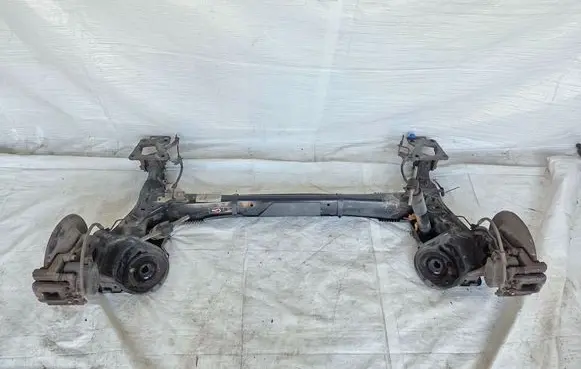 Opel Combo E Rear axle beam 