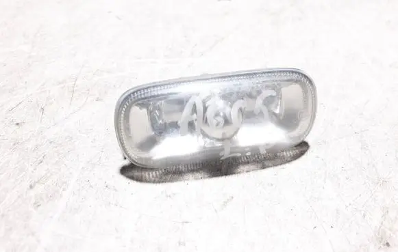 Audi A6 S6 C5 4B Front fender indicator light 8E0949127