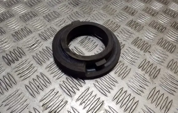 Volvo XC70 Rear coil spring rubber mount 6G915599BAA