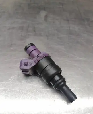 Mercedes-Benz C W203 Fuel injector 0000787249