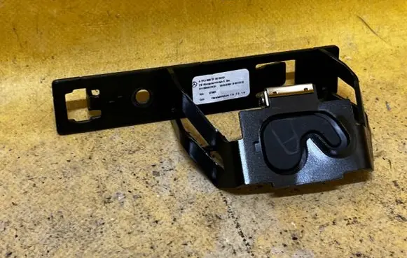 Mercedes-Benz E AMG W213 Trunk grilles A2138683100