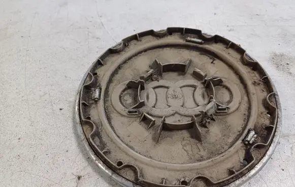 Audi A6 S6 C5 4B Original wheel cap 4B0601165C