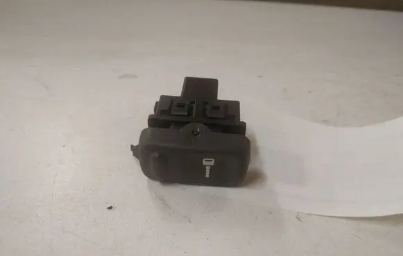 Volvo S40, V40 Central locking switch button 30613568