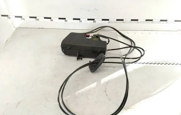 Mercedes-Benz R W251 Tailgate hydraulic pump motor A2518000035