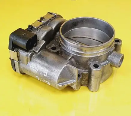 Audi A6 S6 C5 4B Throttle body valve 078133062C