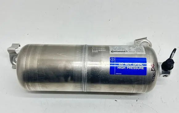 Volvo XC60 Air suspension tank/reservoir 31429963 15158000642