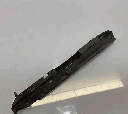 Mercedes-Benz CLS C219 Front bumper mounting bracket A2198800214 2198800214