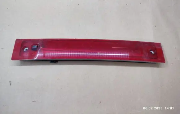 Volvo XC90 Third/center stoplight 31111195