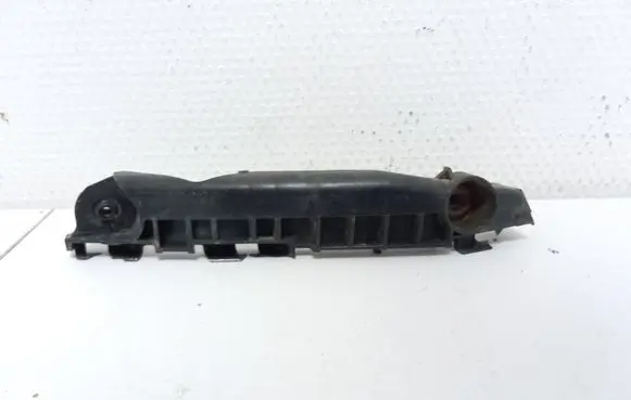 Toyota Yaris Front bumper mounting bracket 525350D030