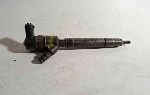Volvo XC60 Fuel injector 30777526 0445110298