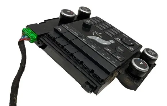 Volvo XC60 Climate control unit 30782904 M3361100319