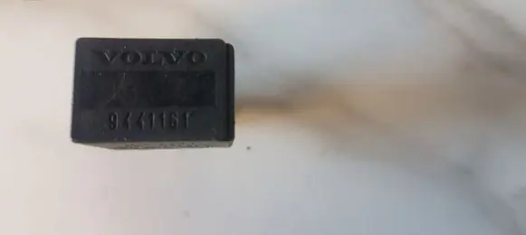 Volvo S60 Other relay 9441161 4R000781400