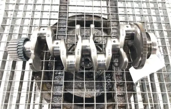 Skoda Superb B8 (3V) Crankshaft 05LA