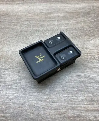 BMW 5 E34 Electric window control switch 1374491