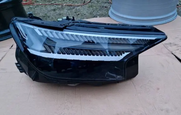 Audi Q4 e-tron Headlight/headlamp 89A941036