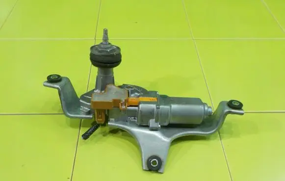 Honda Accord Rear window wiper motor XP220