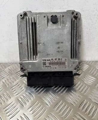 Volkswagen Golf VII Engine control unit/module 04L907309R 0281031066