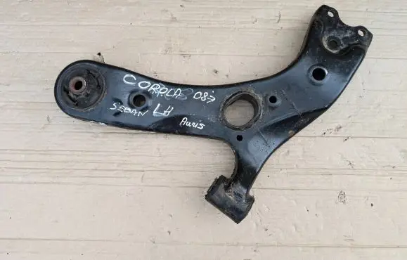 Toyota Corolla E140 E150 Front lower control arm/wishbone