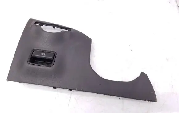 Mercedes-Benz GLA W156 X156 Hand parking brake switch A2469050451 15463599 1510152123