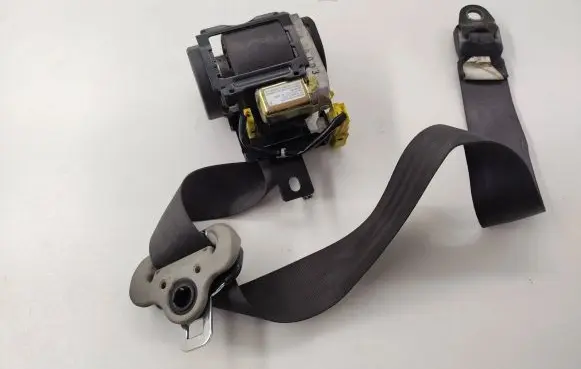 Honda Accord Front seatbelt
