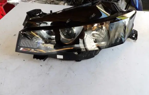Peugeot 508 II Headlight/headlamp 9823144280