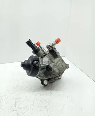 Hyundai Tucson TL Fuel injection high pressure pump 0445010596 331002A600