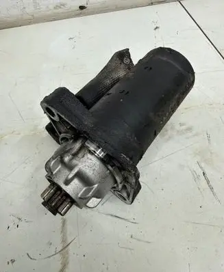 Volkswagen Touareg I Starter motor