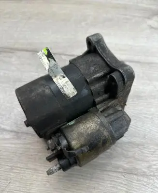 Renault Megane II Starter motor 8200266777A 25F30562PG
