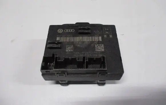Audi A5 8T 8F Door control unit/module 8t0959795L
