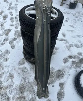 Volvo V70 Rear bumper cross member