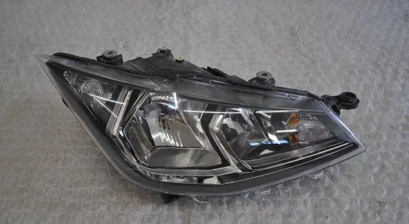 Seat Ibiza V (KJ) Headlight/headlamp 6F1941006D 90121018AAAD