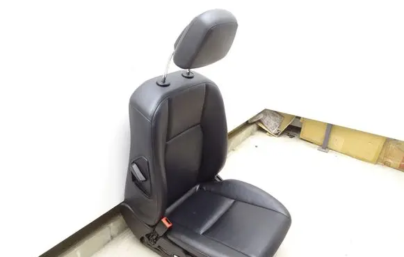 Mercedes-Benz C W204 Front driver seat A2049103936