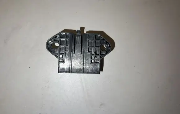 Ford Ranger Fuel pump relay LC3A9D370CA H8Q16