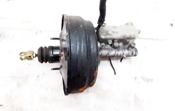 Hyundai Trajet Brake booster