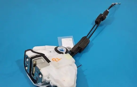Honda Accord Front door lock IMPRK1521744