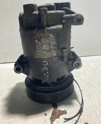 Renault Megane III Air conditioning (A/C) compressor (pump) 8200316164 01140017 05095095615B
