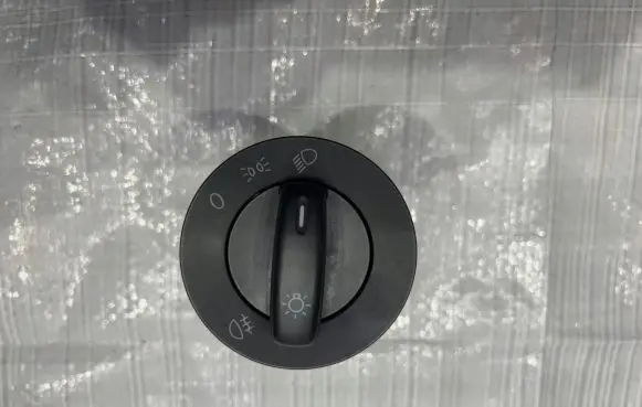 Volkswagen Transporter - Caravelle T6 Light switch